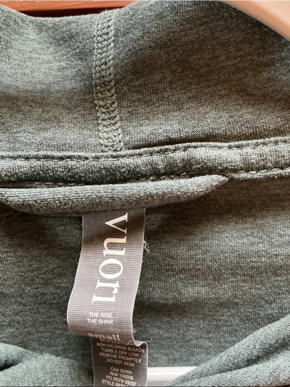 Vuori Teal hoodie
And Vuori Canvas bag - Picture 3 of 7